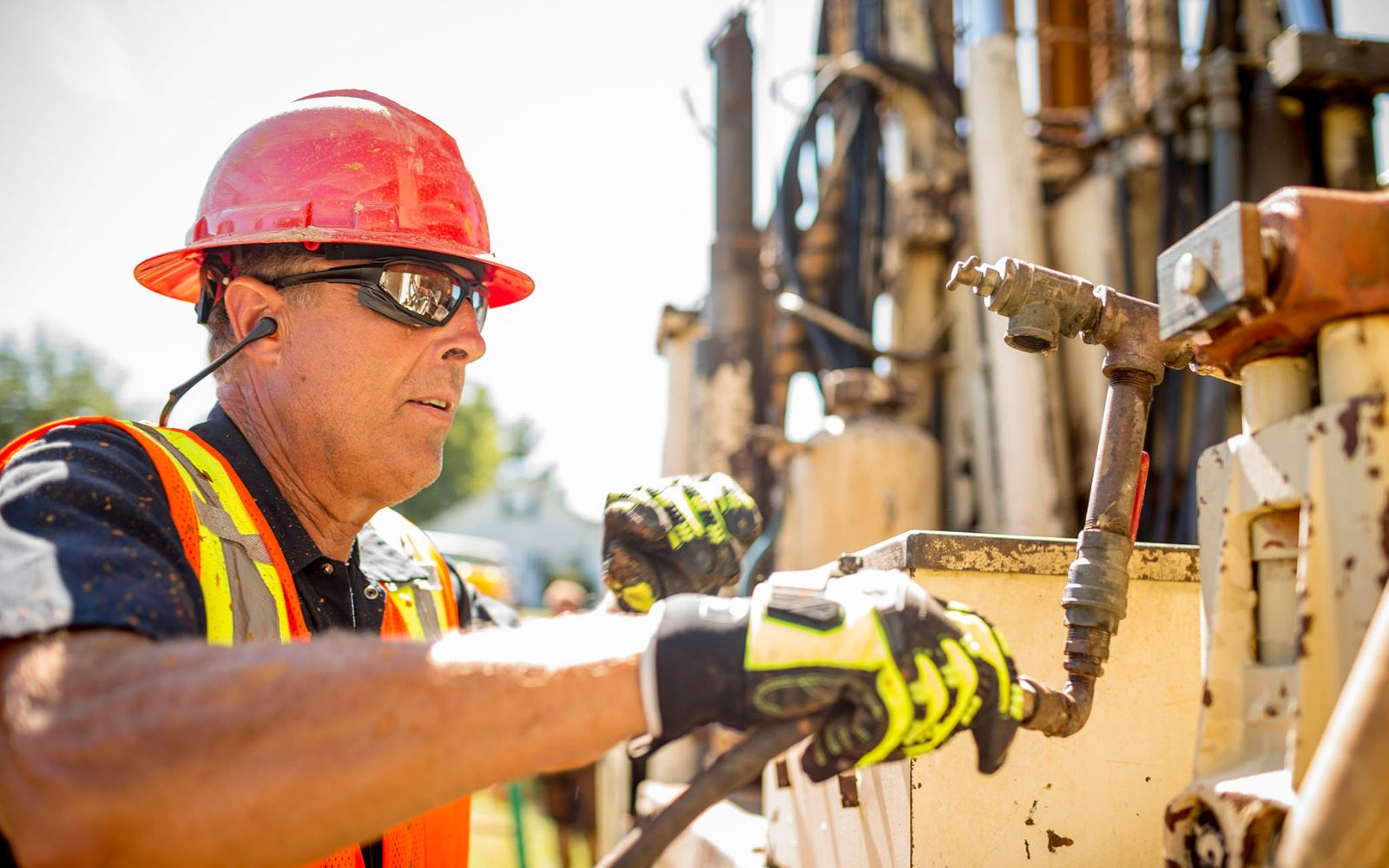 Slippery When Wet PPE for Oil And Gas Workers